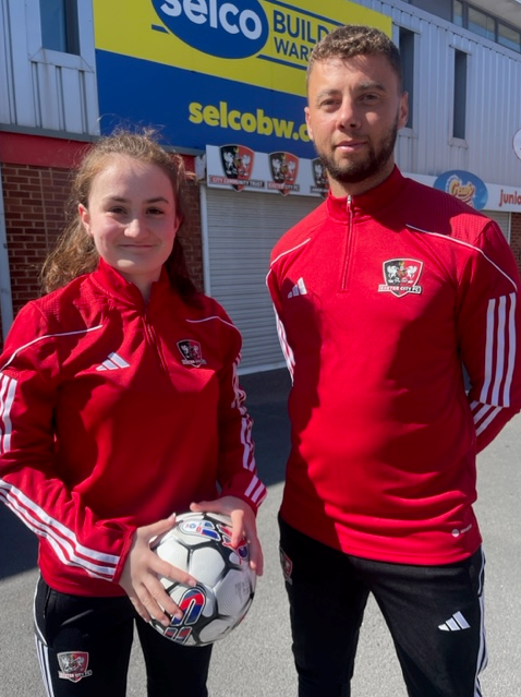 ***CLEARANCE STOCK*** Red LS Training Top - Adults